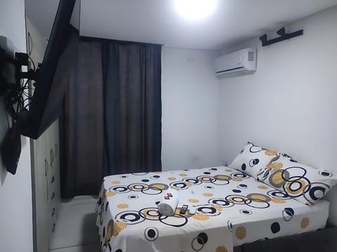 Bed, Photo of the whole room, Bedroom, air conditioner