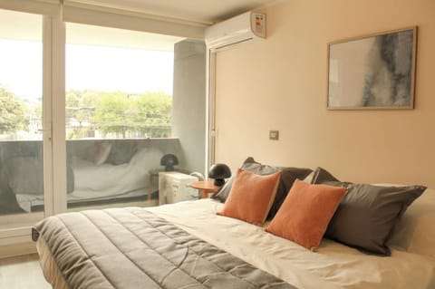 HOM I Amplio y Comodo Depto 2D2B Nunoa 3PAX Apartment in Las Condes