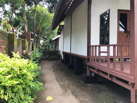 Garden, Garden view