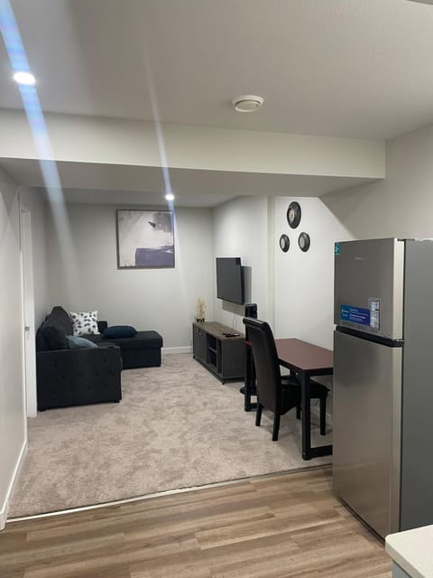 A cozy basement apartment Apartment in Regina