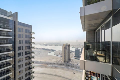 Silkhaus Premium 2BDR Near Reem Park in Najmat Apartment in Abu Dhabi