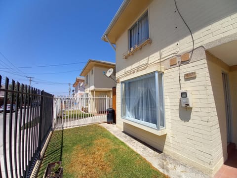 Casa costa milano House in Coquimbo