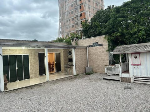 casa veraneio para famílias House in Porto Belo