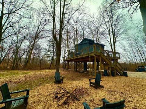 Property building, Day, Natural landscape