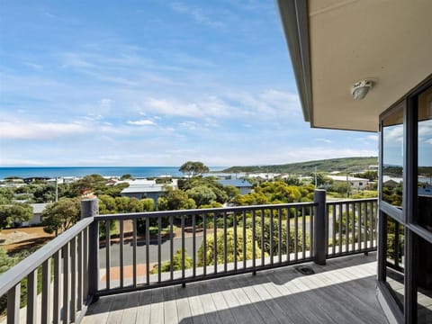 Grandview Holiday Beach House Haus in Gracetown