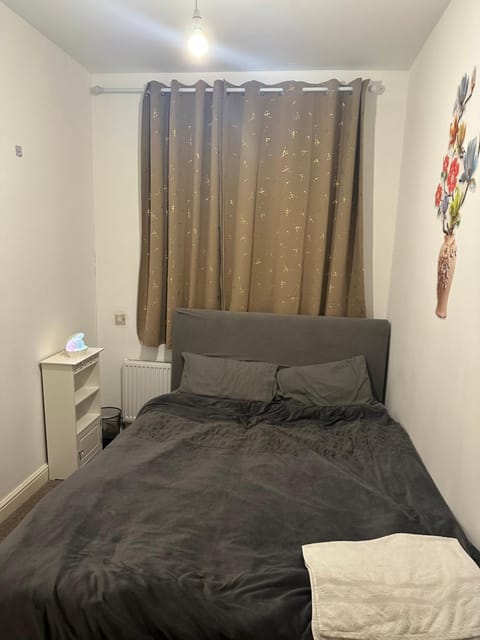 Cozy & Beautiful Double Bed in Blackburn Vacation rental in Blackburn