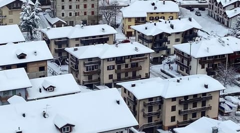 Mansarda al Noce Apartment in Pellizzano