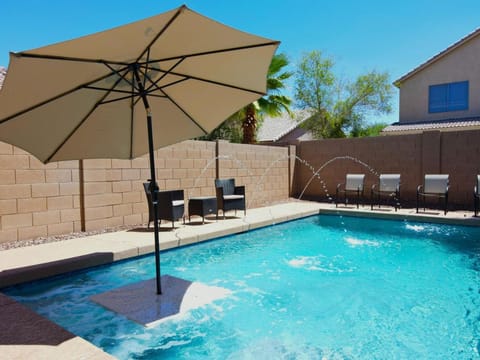 4 Season Spa Heated Dream Pool Jacuzzi Sauna Chalet in Casa Grande