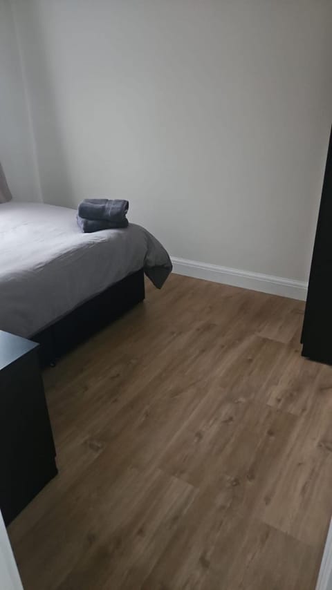 Kingsbury Serviced Accommodation Apartment in Edgware