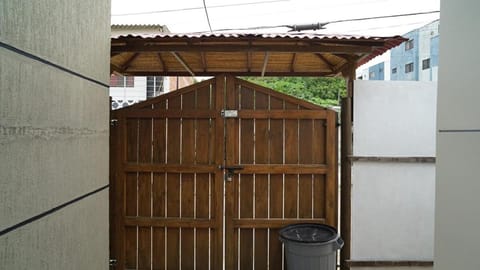 Tiny House con Cama Queen y Agua Caliente Apartamento in Santiago de Tolú