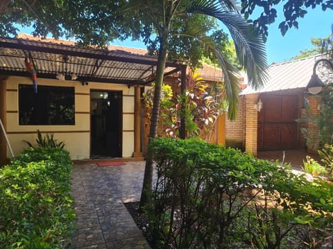 La casa de Aldo y Paty House in Misiones Province, Argentina