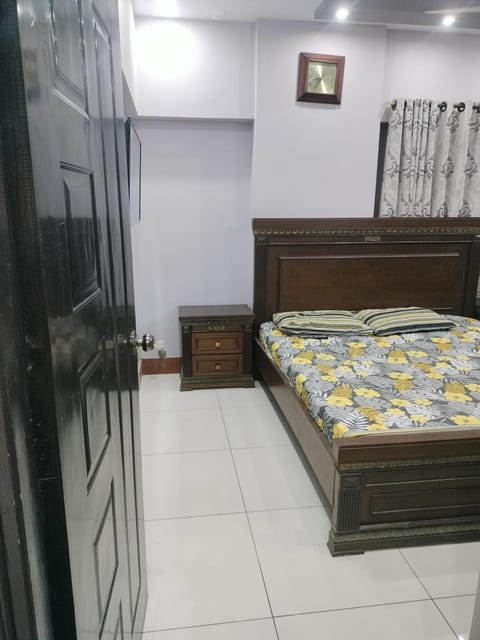 Cozy Modern One BedRoom Vacation rental in Karachi