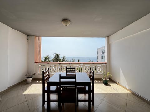 Patio, Day, Natural landscape, View (from property/room), Balcony/Terrace, Living room, Seating area, Dining area, Sea view