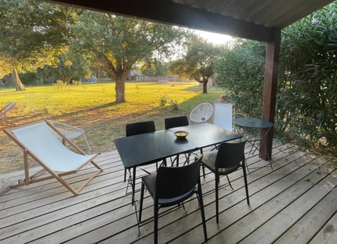 Patio, Balcony/Terrace