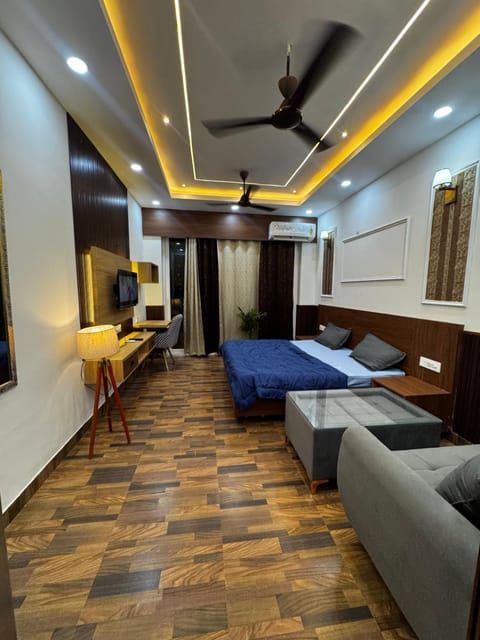 Cassa spacia Apartment in Noida