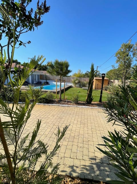 Maison Familiale à 200 m du Bassin Villa in Gujan-Mestras