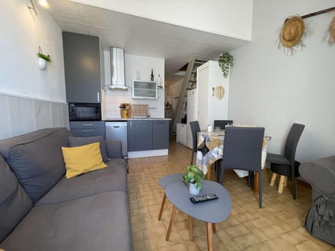 Appt 2 pièces mezz 6 couchages - GRUISSAN GN160-434 Apartment in Gruissan