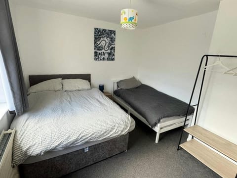 Moston, Manchester Apartment in Manchester