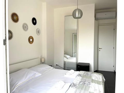 Marina Vernazza Design Rooms Bed and Breakfast in Vernazza