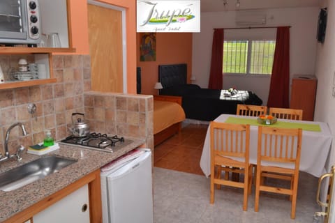 Irupe Apart Appartement in Victoria