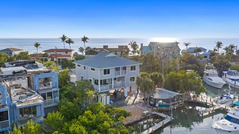 Chadwick Cove Marina Apartment hotel in Manasota Key