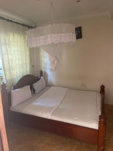 Amen guesthouse and Ethiopian cousin Bed and Breakfast in Uganda