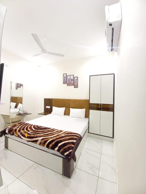 Hotel KG Residency Hotel in Ludhiana