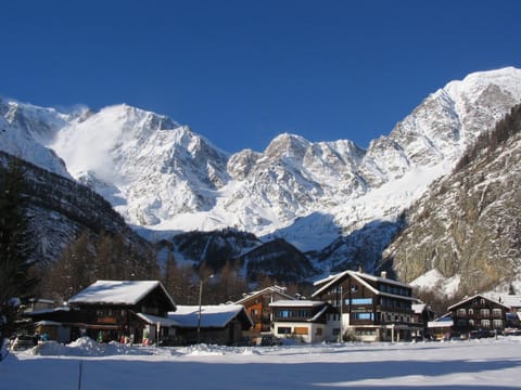 Property building, Winter, Winter