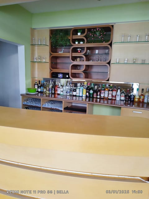 Lounge or bar, Lounge or bar, Drinks