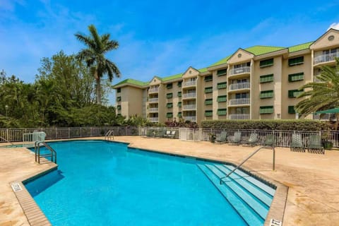 Butterfly Nest - Sunrise Suites Apartment in Key West