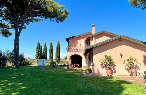 Property building, Natural landscape, Garden, Garden view