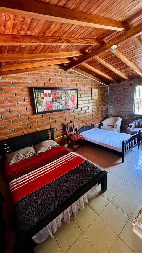 Villa San Nicolas Farm Stay in Itagüí