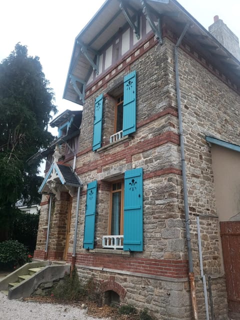 La Belle Demeure House in Fouesnant