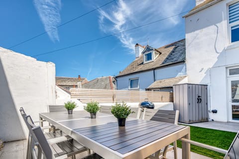 Patio, Balcony/Terrace