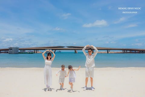 People, Natural landscape, Beach