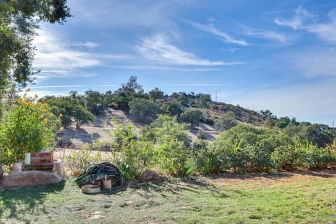 3 Mi to Ramona Ranch Winery Home with Mtn Views! Haus in Ramona