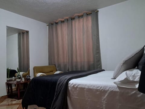 Hostel Mitad del Mundo Vacation rental in Quito