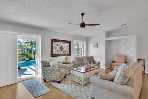 Living room, Seating area, Pool view, Swimming pool