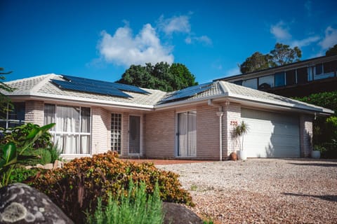 Tambourine Rainforest Retreat House in Tamborine Mountain