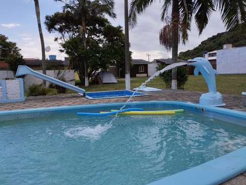 Quartos com banheiro compartilhado - BELEZAS DE LAGUNA Apartamento in Laguna