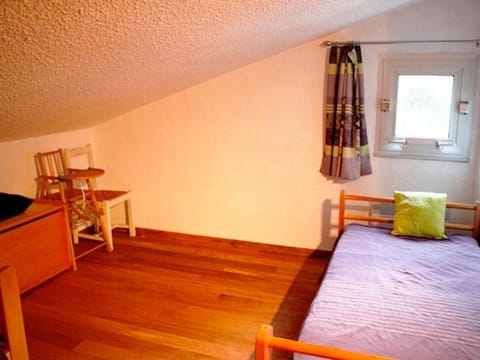 Appartement F3 confortable proche des pistes, idéal familles - FR-1-814-46 Apartamento in Besse-et-Saint-Anastaise