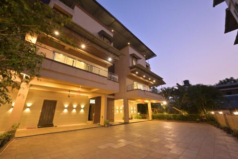 Shiva's Premium 4BHK Bed and Breakfast in Lonavla