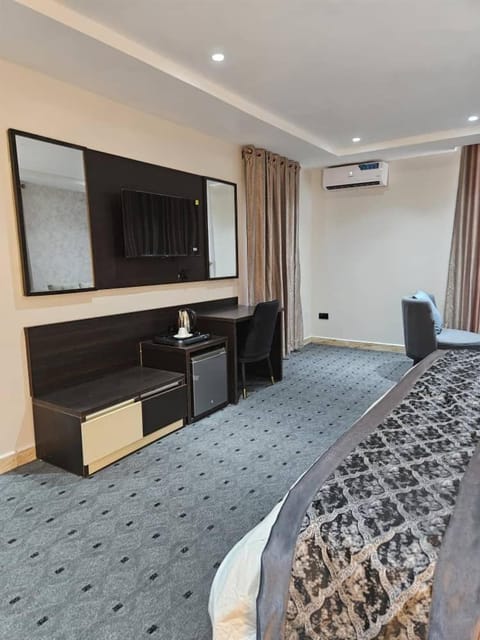 Anibex luxe apartment Hostel in Abuja