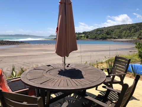 Dining area, Beach, Sea view