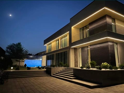 LuxuryHomes House in Almaty