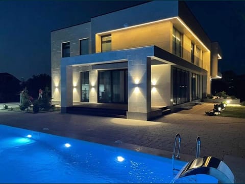 LuxuryHomes House in Almaty