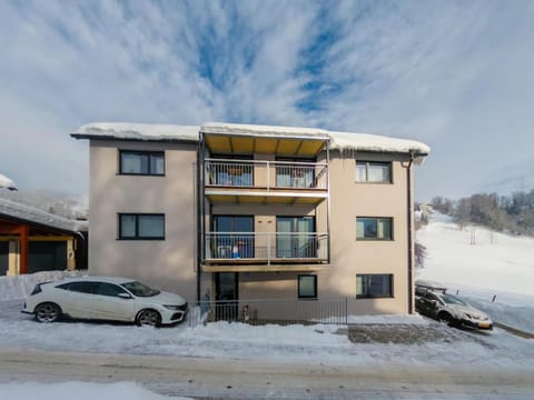 Property building, Winter