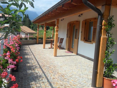 Facade/entrance, View (from property/room), Balcony/Terrace, Balcony/Terrace