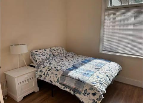 2BD Garden Flat - Parking - O2,Excel,CityAirport Apartment in London Borough of Lewisham