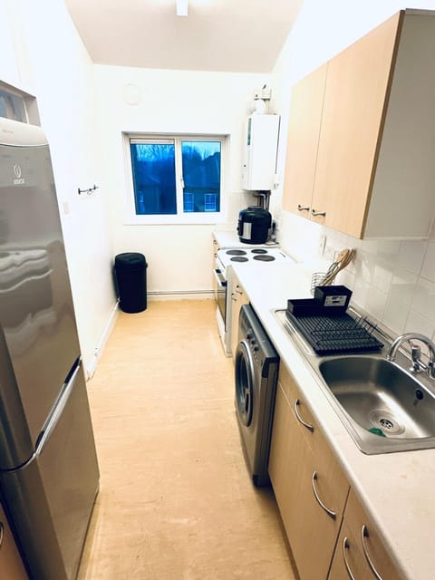 Apartment 20 min to Heathrow Apartment in Uxbridge